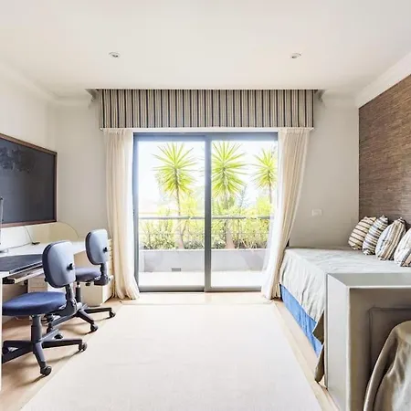 Casa De Lujo Junto Al Club Golf تاكورونتي