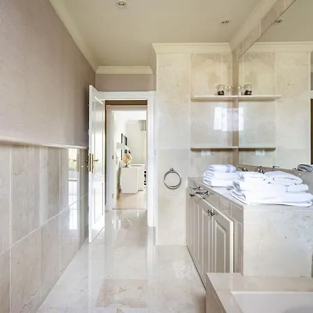 Casa De Lujo Junto Al Club Golf فيلة
